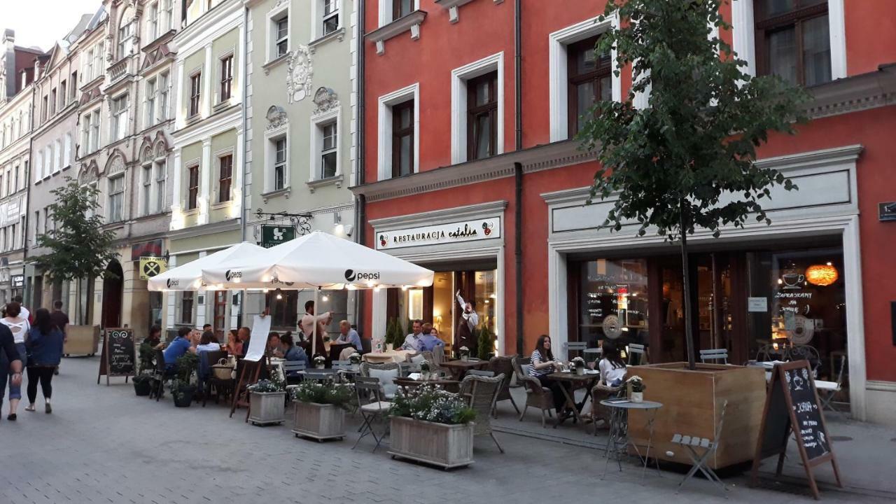 L&L Apartment Old Town Poznań Exteriör bild